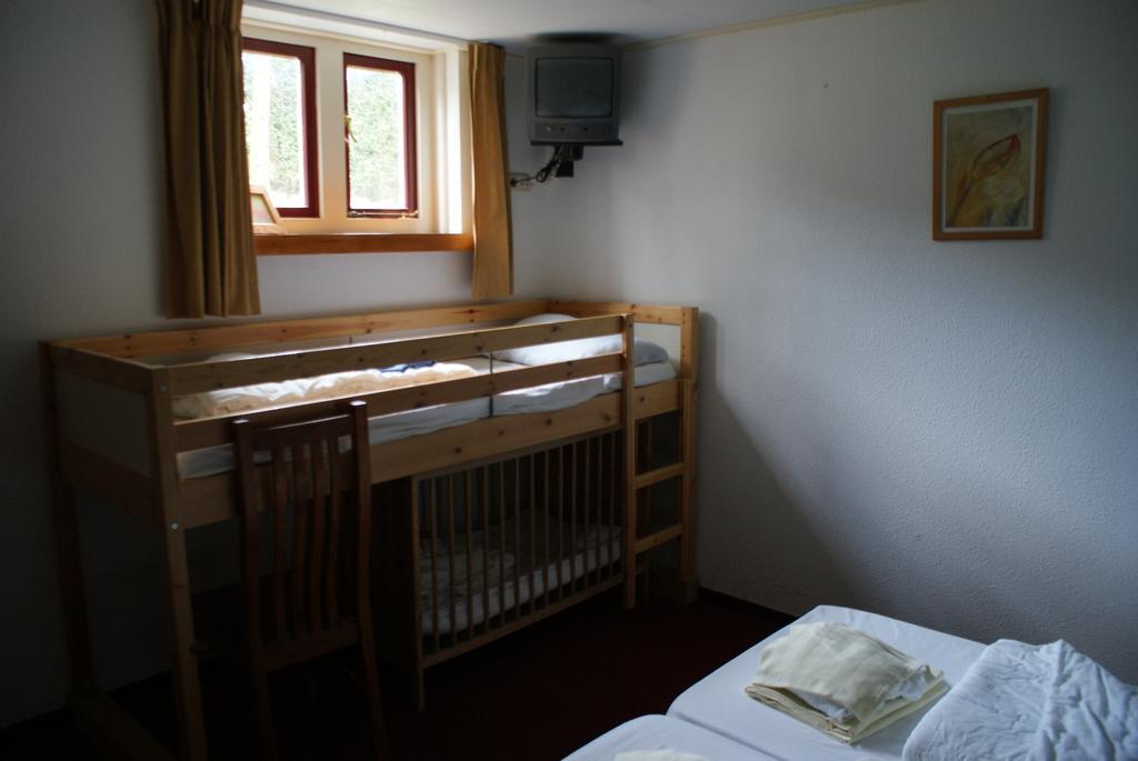 Haantjes Vakantiepark Hotel Formerum Værelse billede