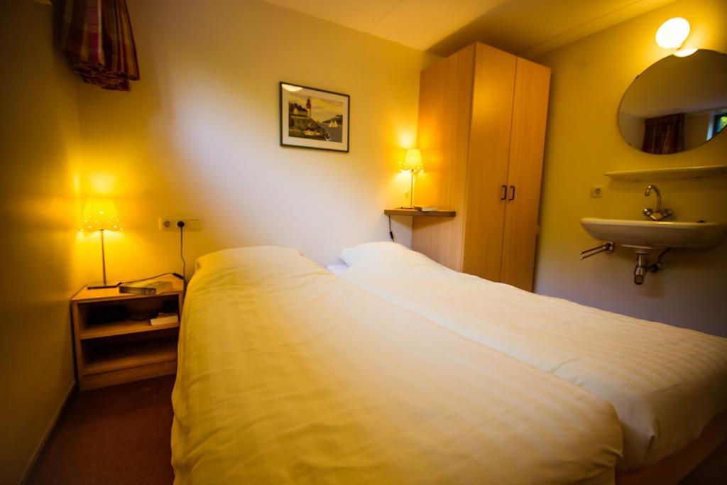 Haantjes Vakantiepark Hotel Formerum Værelse billede